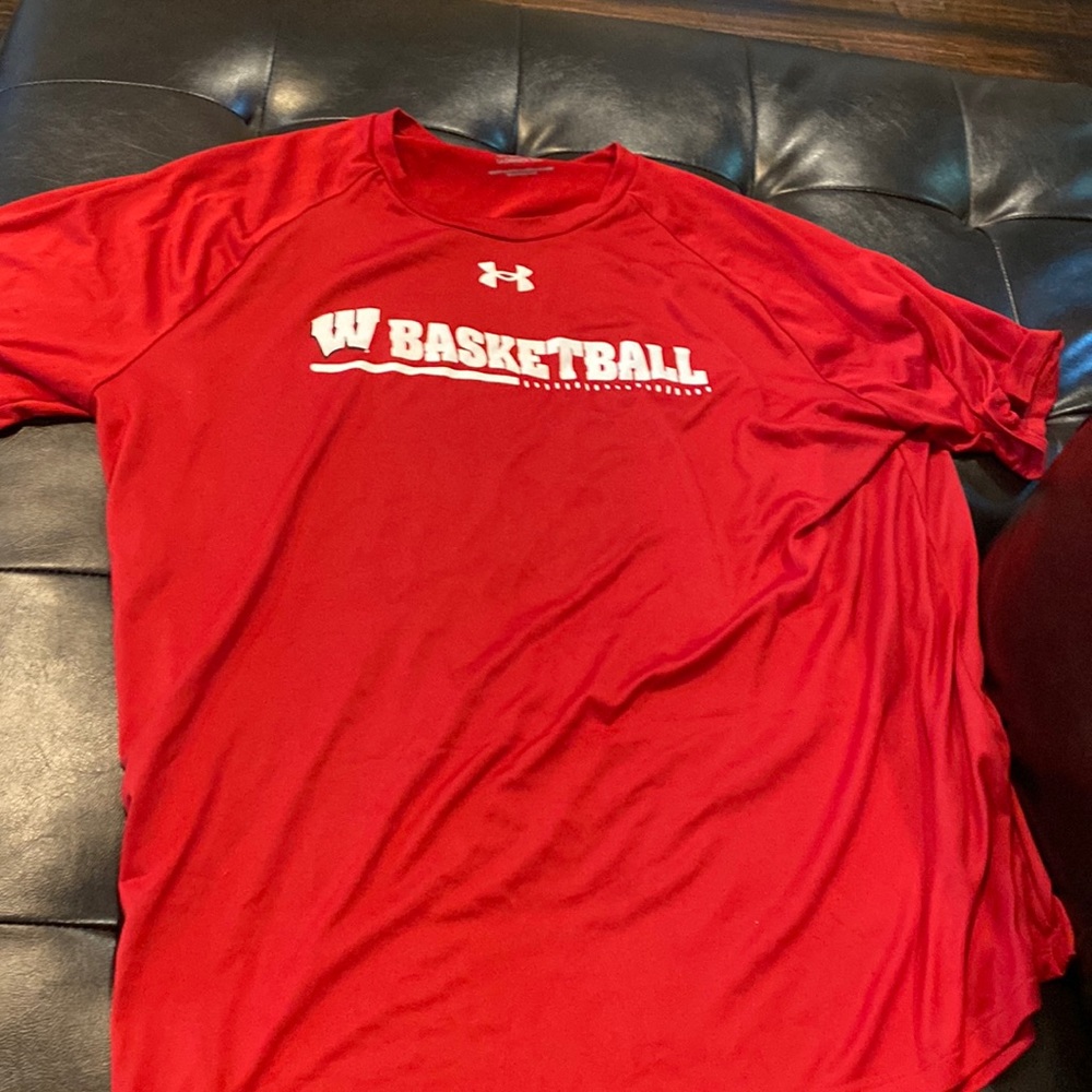Wisconsin basketball shirt